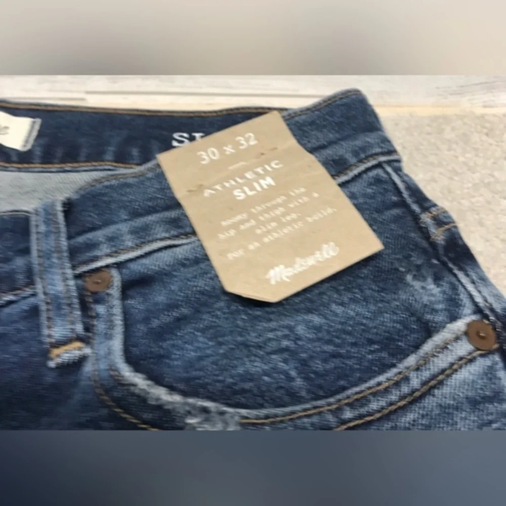 MADEWELL Athletic‎ Slim Fit Flex Denim Mens Size 30 x 32 Straight Dark Jeans EUC - Picture 2 of 4